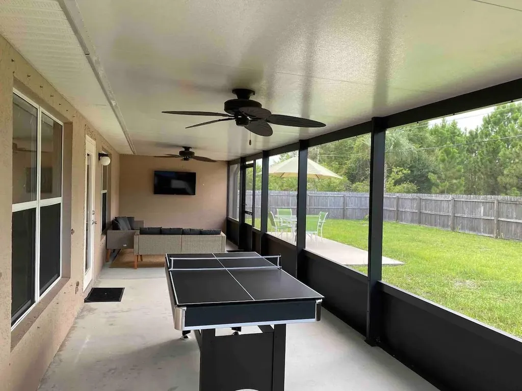 1041 SW John Maccormack Terrace Port St Lucie FL 34953