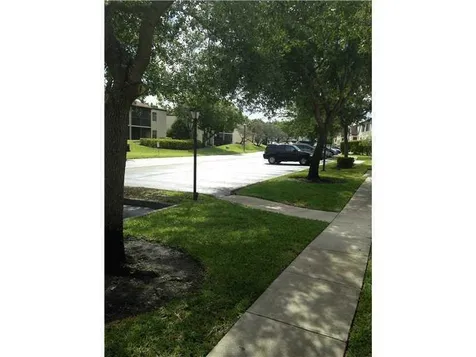 11318 Taft Street Pembroke Pines FL 33026