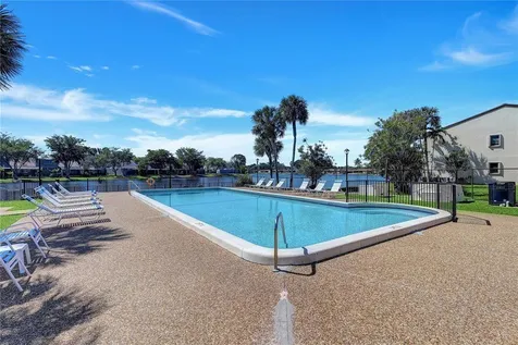 11318 Taft Street Pembroke Pines FL 33026