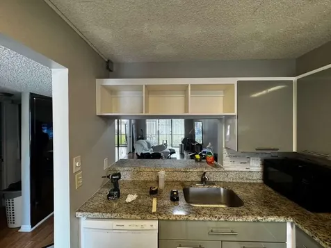 11318 Taft Street Pembroke Pines FL 33026