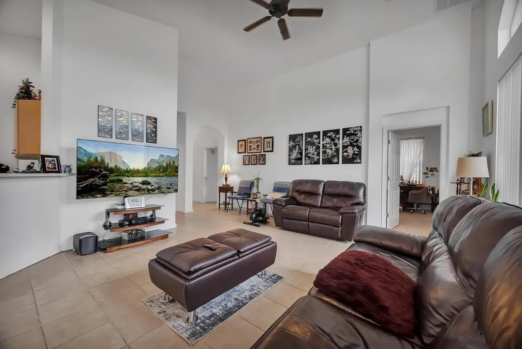 113 NW Swann Mill Circle Port St Lucie FL 34986