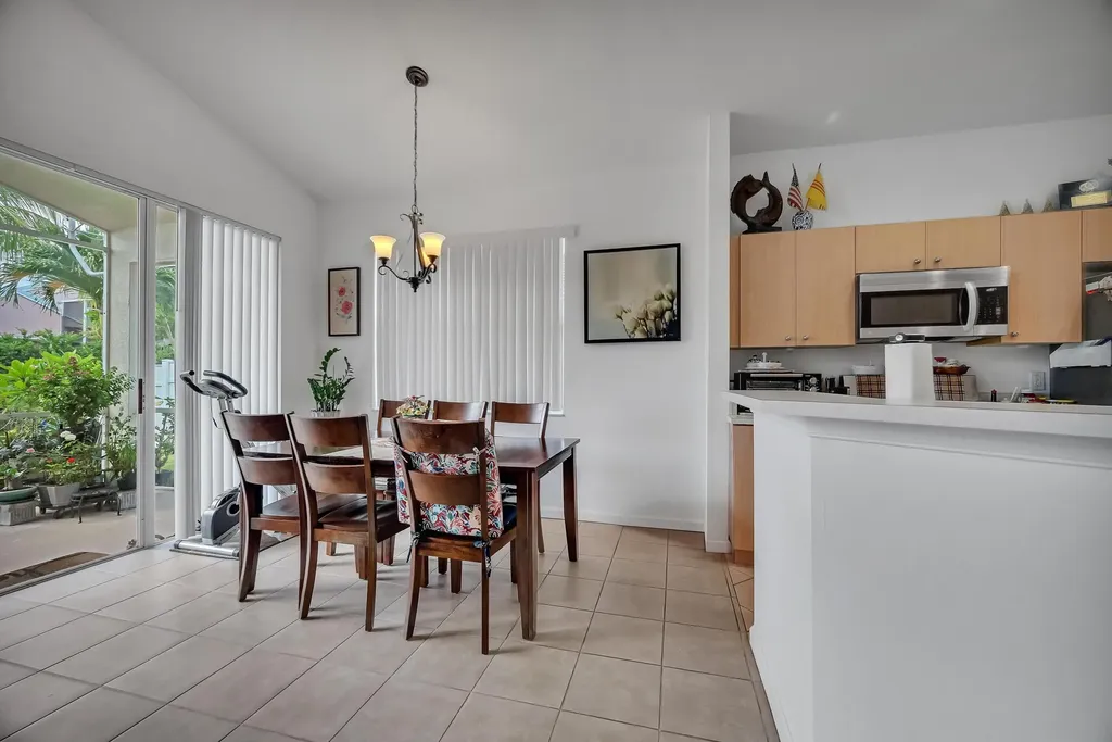 113 NW Swann Mill Circle Port St Lucie FL 34986