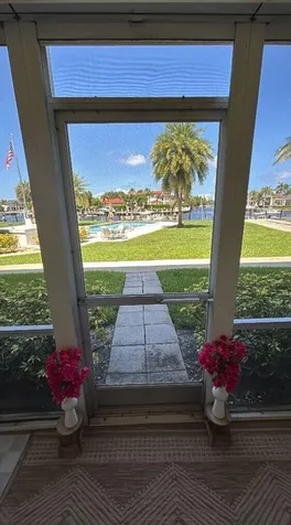 230 N Federal Highway Deerfield Beach FL 33441