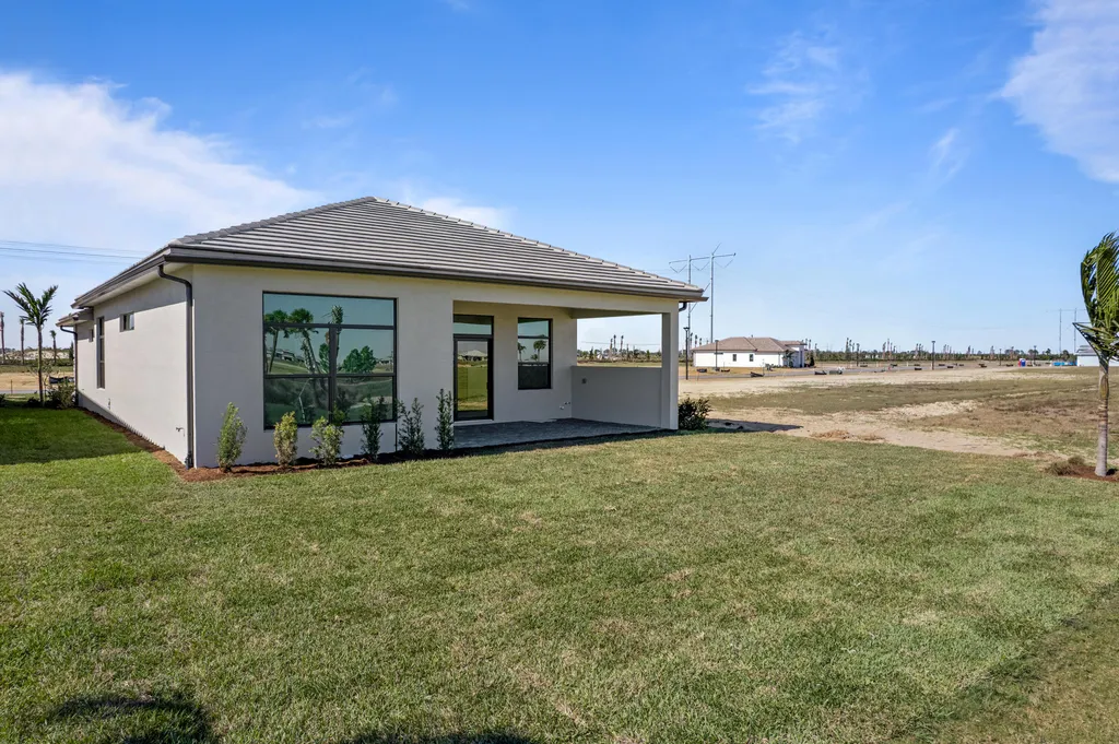 13769 SW Shinnecock Drive Port St Lucie FL 34987