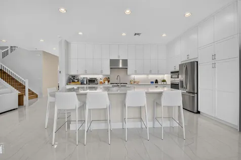 8270 Essex Country Club Drive Boca Raton FL 33434