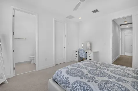8270 Essex Country Club Drive Boca Raton FL 33434