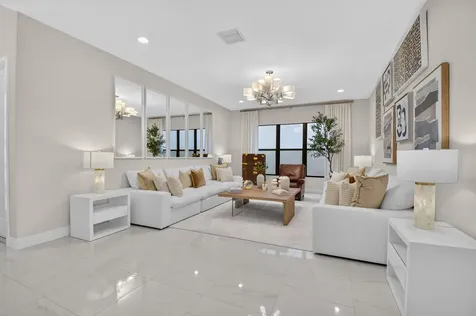 8270 Essex Country Club Drive Boca Raton FL 33434