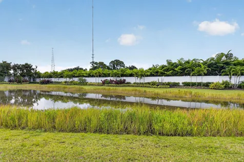 8270 Essex Country Club Drive Boca Raton FL 33434