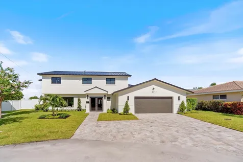 3711 NE 27th Avenue Lighthouse Point FL 33064
