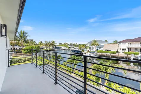 3711 NE 27th Avenue Lighthouse Point FL 33064