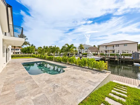 3711 NE 27th Avenue Lighthouse Point FL 33064