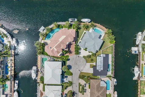 3711 NE 27th Avenue Lighthouse Point FL 33064