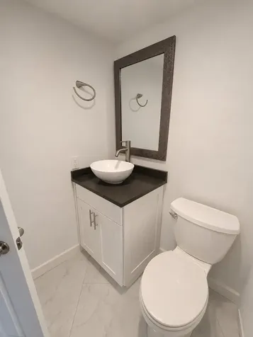2106 S Cypress Bend Drive Pompano Beach FL 33069