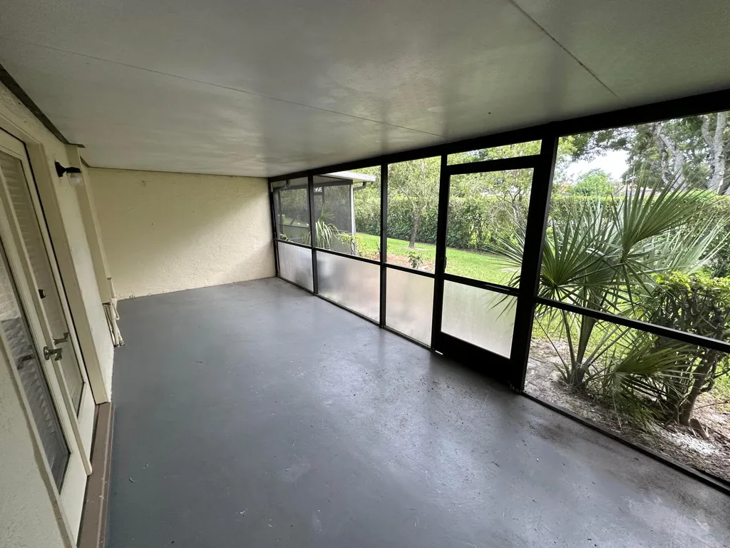 10300 Hidden Springs Court Boca Raton FL 33498