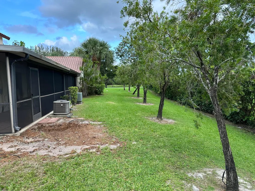 10300 Hidden Springs Court Boca Raton FL 33498