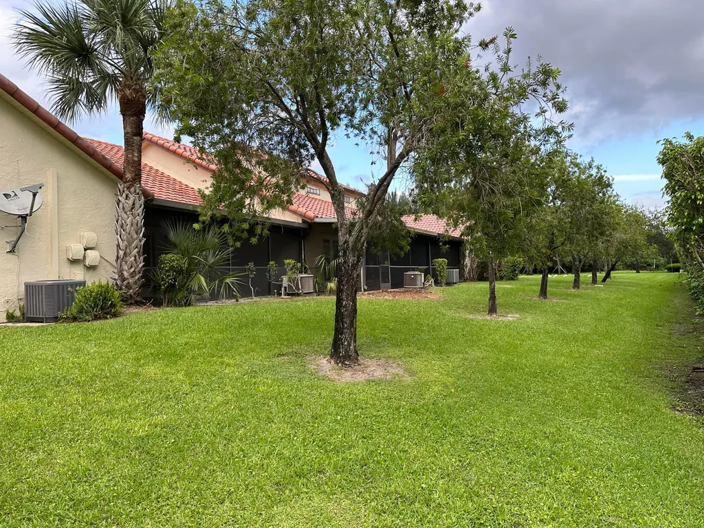 10300 Hidden Springs Court Boca Raton FL 33498