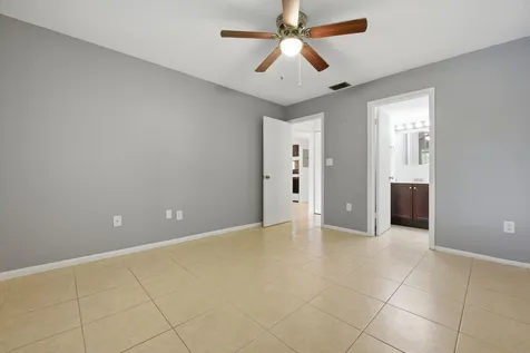 824 SW 9th Street Circle Boca Raton FL 33486