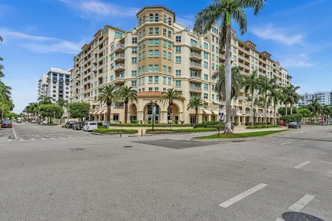 99 SE Mizner Boulevard Boca Raton FL 33432