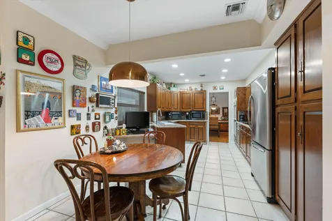 4835 Pierce Street Hollywood FL 33021