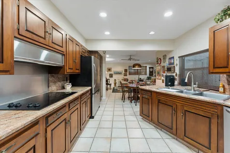 4835 Pierce Street Hollywood FL 33021