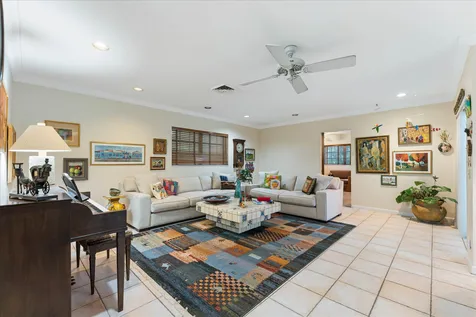 4835 Pierce Street Hollywood FL 33021