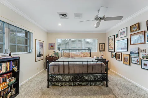 4835 Pierce Street Hollywood FL 33021