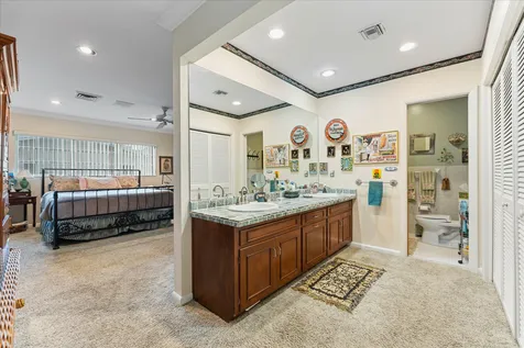 4835 Pierce Street Hollywood FL 33021