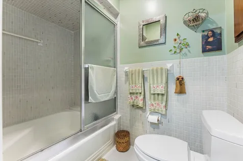 4835 Pierce Street Hollywood FL 33021