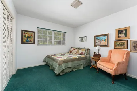 4835 Pierce Street Hollywood FL 33021