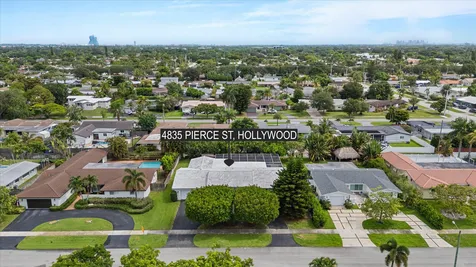 4835 Pierce Street Hollywood FL 33021
