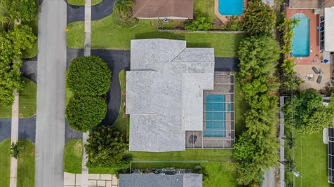 4835 Pierce Street Hollywood FL 33021