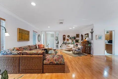 4835 Pierce Street Hollywood FL 33021