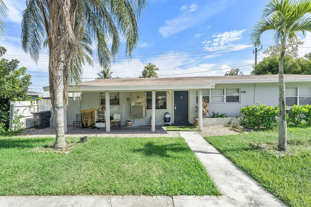 3194 Prince Drive Lake Worth Beach FL 33461