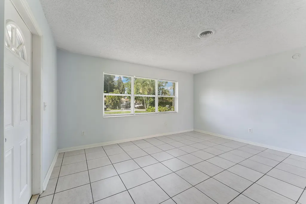 3194 Prince Drive Lake Worth Beach FL 33461