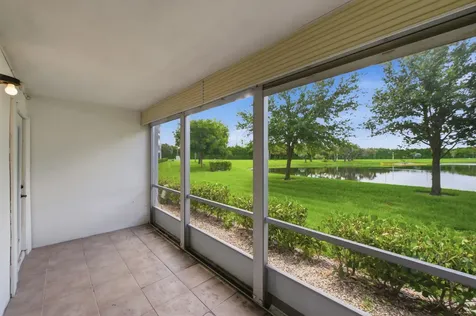 1048 Lincoln C Boca Raton FL 33434