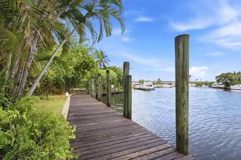 2151 SW 23rd Terrace Fort Lauderdale FL 33312
