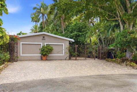 2151 SW 23rd Terrace Fort Lauderdale FL 33312