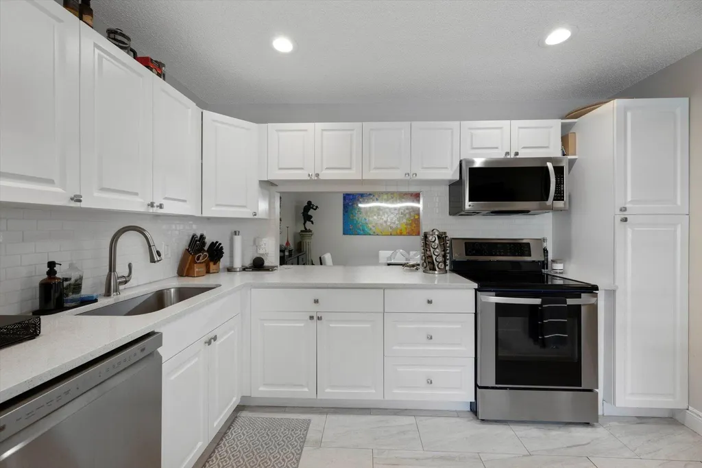 145 Lake Nancy Lane West Palm Beach FL 33411