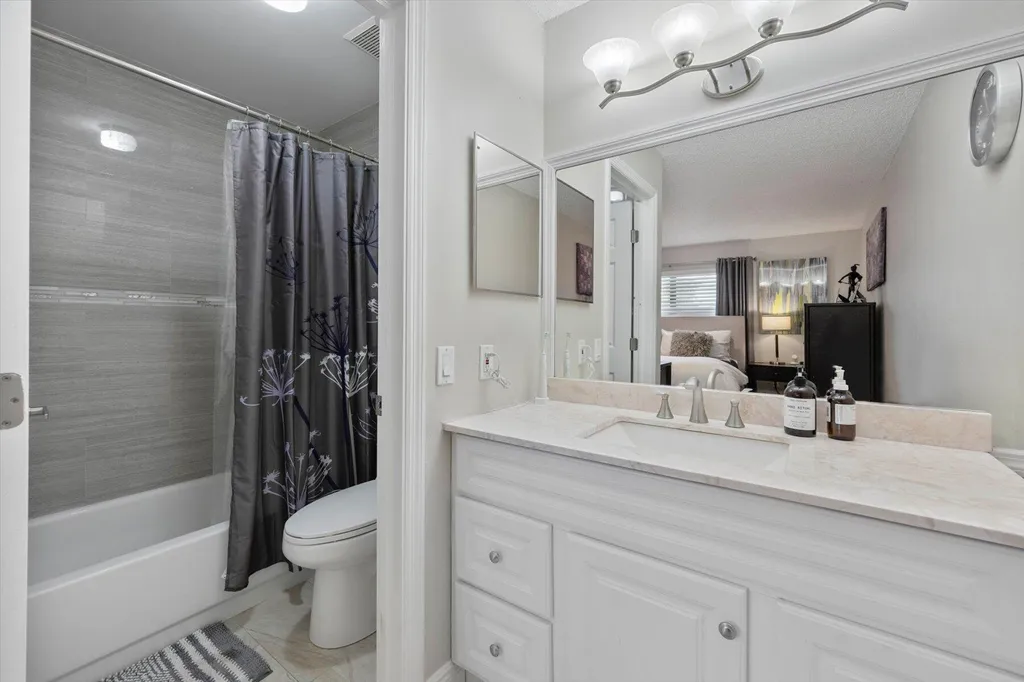 145 Lake Nancy Lane West Palm Beach FL 33411