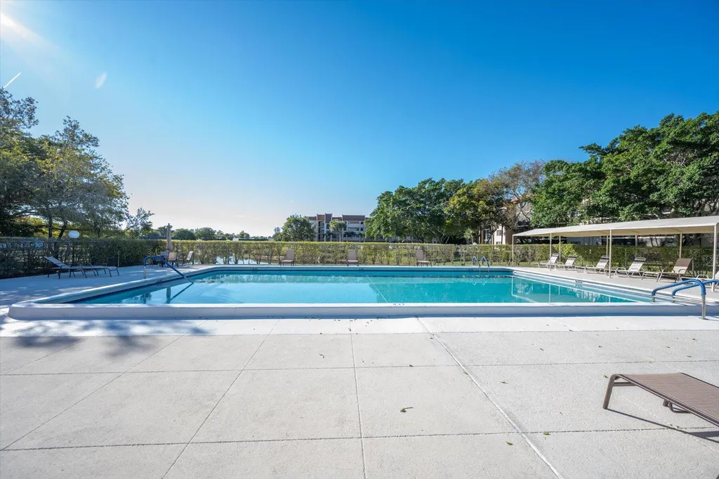 145 Lake Nancy Lane West Palm Beach FL 33411