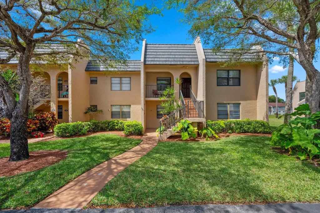 145 Lake Nancy Lane West Palm Beach FL 33411