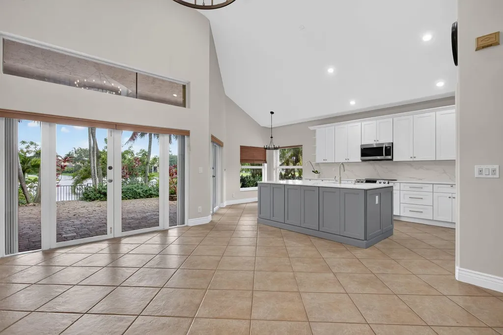 6443 NW 110th Avenue Coral Springs FL 33076