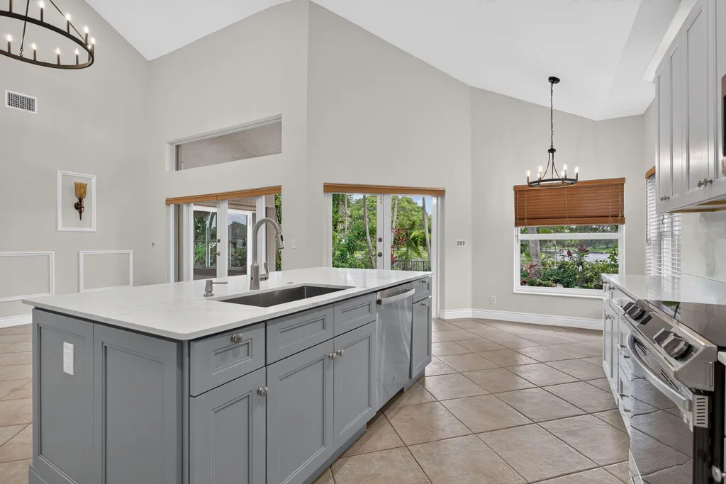 6443 NW 110th Avenue Coral Springs FL 33076