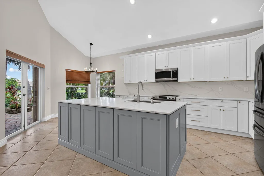 6443 NW 110th Avenue Coral Springs FL 33076