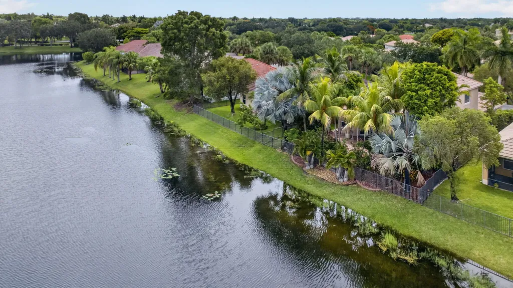 6443 NW 110th Avenue Coral Springs FL 33076