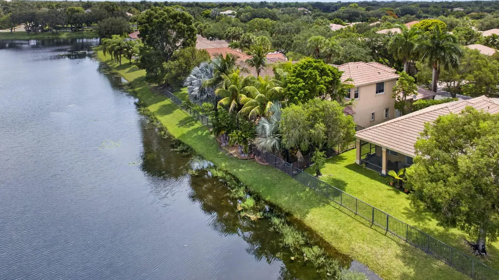 6443 NW 110th Avenue Coral Springs FL 33076