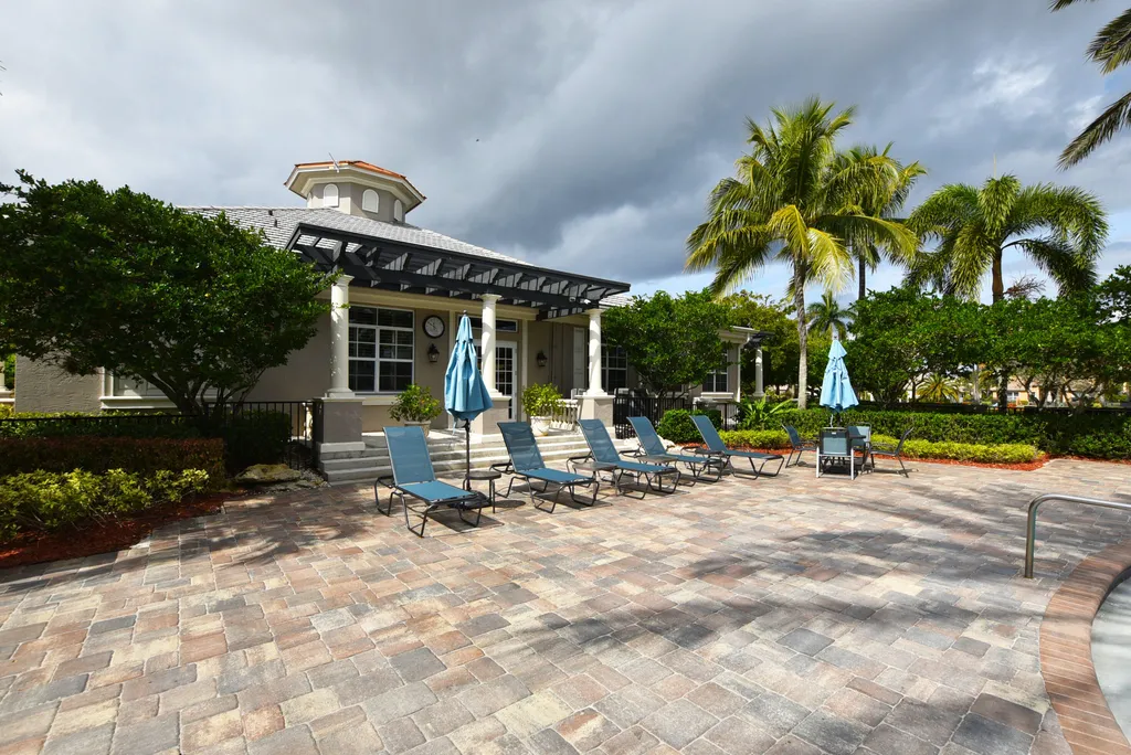 6443 NW 110th Avenue Coral Springs FL 33076