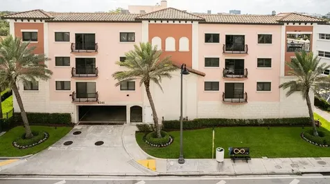 4241 N Ocean Boulevard N Fort Lauderdale FL 33308