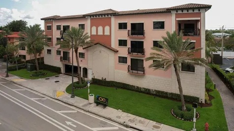 4241 N Ocean Boulevard N Fort Lauderdale FL 33308