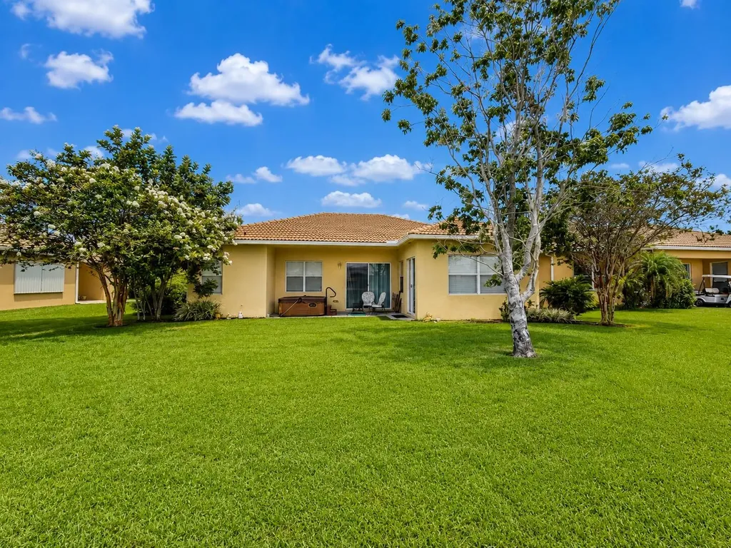 5940 Spanish River Road Fort Pierce FL 34951